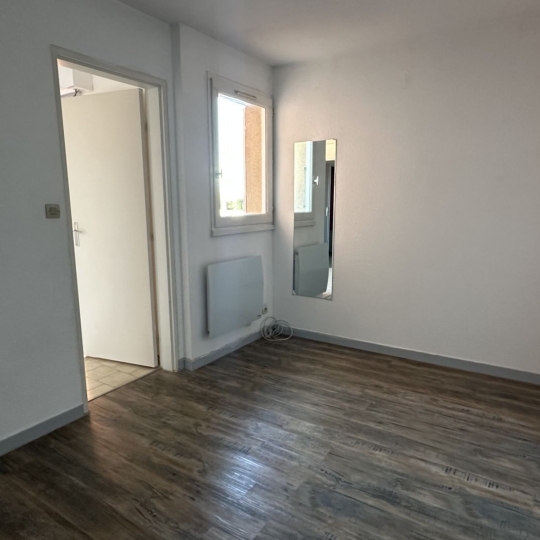  Annonces SANARY : Appartement | BANDOL (83150) | 30 m2 | 800 &euro; 
