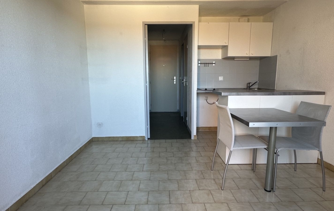 Annonces SANARY : Appartement | BANDOL (83150) | 30 m2 | 800 &euro; 
